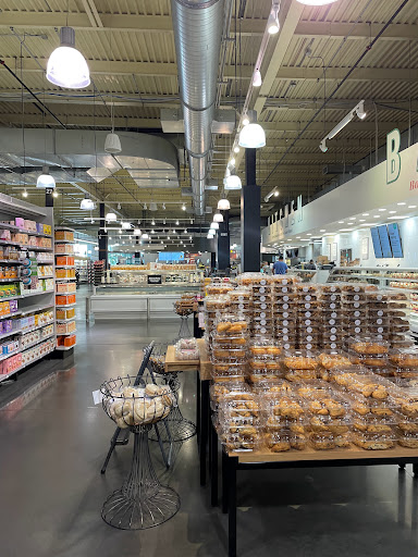 Grocery Store «Whole Foods Market», reviews and photos, 300 Bergen Town Center, Paramus, NJ 07652, USA