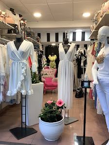 Boutique Lucia C. Juan XXIII, 32, 38650 Playa de, Santa Cruz de Tenerife, España