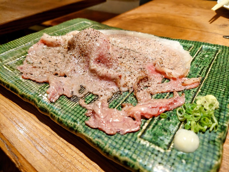 新宿三丁目 肉寿司