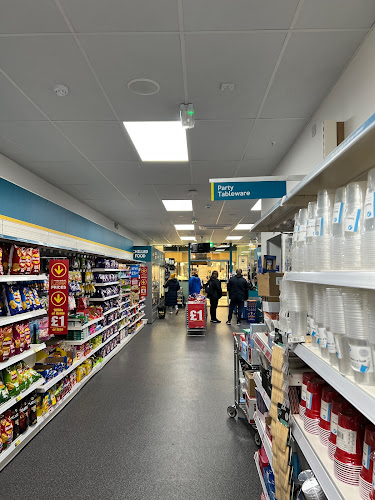 Reviews of Poundland in Aberdeen - Shop