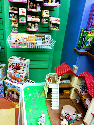 Toy Store «Alakazam Toys & Gifts», reviews and photos, 100 E Main St, Charlottesville, VA 22902, USA