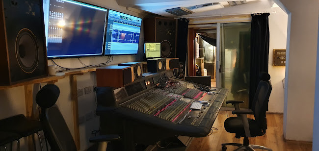 HQ Recording Studio Open Times