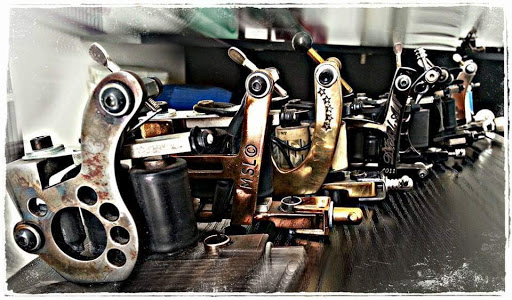 Springer Tattoo studio di Luigi Blasi