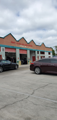 First Class Car Wash en Fort Myers