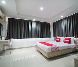OYO 839 Next At Rayong Hotel photo