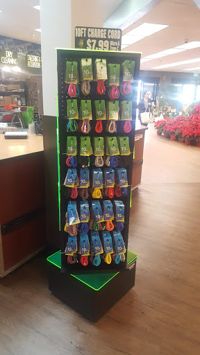 Shopping Mall «La Jolla Village Square», reviews and photos, 8657 Villa La Jolla Dr, La Jolla, CA 92037, USA