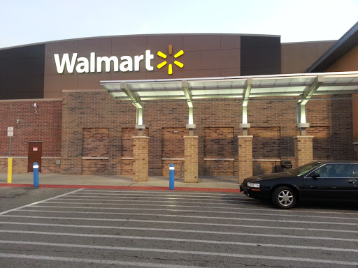 Department Store «Walmart Supercenter», reviews and photos, 8331 S Stewart Ave, Chicago, IL 60620, USA