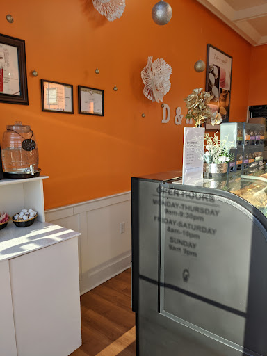 Shopping Mall «The Westover Gallery of Shops», reviews and photos, 1420 Westover Terrace, Greensboro, NC 27408, USA