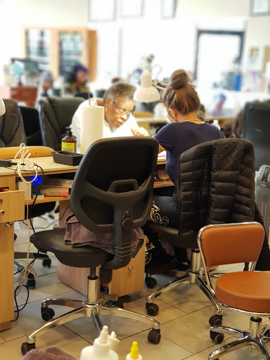 Outlet Mall «Hechinger Mall», reviews and photos, 1518 Benning Rd NE, Washington, DC 20002, USA