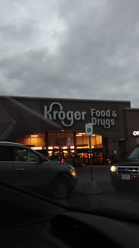 Grocery Store «Kroger», reviews and photos, 209 Chicago Ave, Goshen, IN 46526, USA
