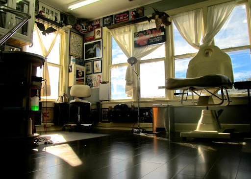 Tattoo Shop «Electric 13 Tattoo», reviews and photos, 2001 Guadalupe St, Austin, TX 78705, USA