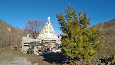 Gîte les Réaux -chalet en montagne jusqu'à 30 personnes hébergement insolite tipi à Valloire en Savoie à Valloire
