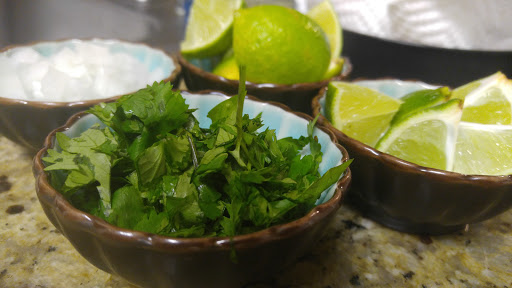 Supermarket «Chavez Supermarket», reviews and photos, 1157 W Tennyson Rd, Hayward, CA 94544, USA