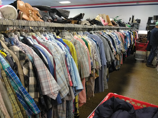Thrift Store «American Way Thrift Store», reviews and photos, 3226 W Magnolia Blvd, Burbank, CA 91505, USA