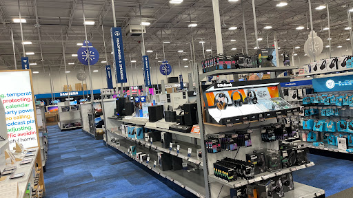 Electronics Store «Best Buy», reviews and photos, 131 Mall Woods Dr, Dayton, OH 45449, USA