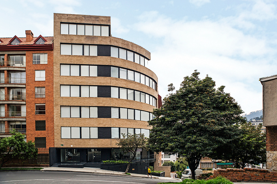 ALTO 61 APARTAMENTOS