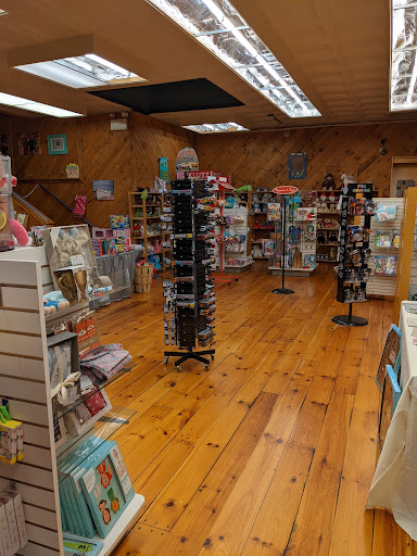 Gift Shop «Imagine Gift Store», reviews and photos, 5 Miller St, Warren, RI 02885, USA