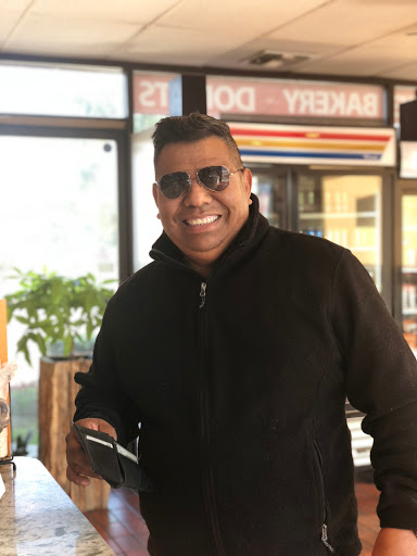 Donut Shop «Universal Donuts», reviews and photos, 3261 Santa Anita Ave, El Monte, CA 91733, USA