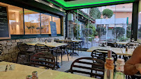 Atmosphère du Restaurant méditerranéen Le Néapolis à Mandelieu-la-Napoule - n°4