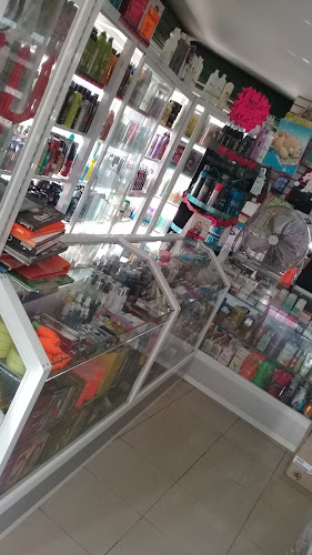 Opiniones de BEAUTY Store en Santo Domingo de los Colorados - Centro comercial