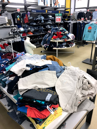 Clothing Store «Old Navy», reviews and photos, 60 Wynnewood Rd, Wynnewood, PA 19096, USA