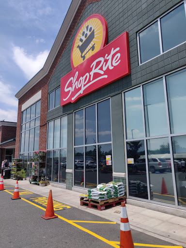 Grocery Store «ShopRite of Veterans Rd», reviews and photos, 3010 Veterans Rd W, Staten Island, NY 10309, USA