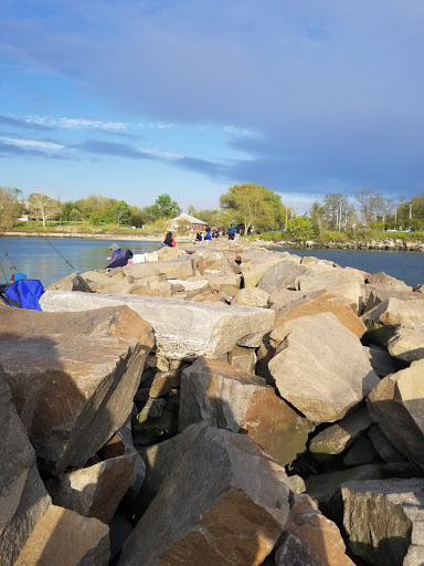 Park «Fort Totten Park», reviews and photos, Totten Ave & 15 Rd, Bayside, NY 11359, USA