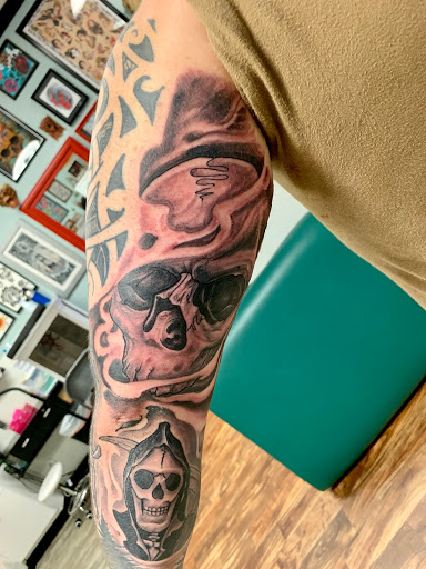 Explore hunter hunter tattoo ideas, creative tattoo ideas in Portsmouth, available at DNA Tattoo