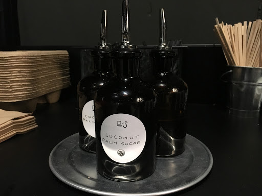 Organic Restaurant «Dr Smood - Wynwood Organic Cafe», reviews and photos, 2230 NW 2nd Ave, Miami, FL 33127, USA