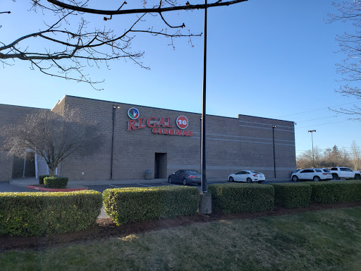 Movie Theater «Regal Cinemas Cascade 16 IMAX & RPX», reviews and photos, 1101 SE 160th Ave, Vancouver, WA 98683, USA