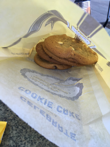 Dessert Shop «Nestle Toll House Cafe», reviews and photos, 605 Town Square Blvd, Garland, TX 75040, USA