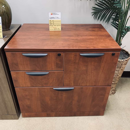 Office Furniture Store «Office Furniture Liquidations», reviews and photos, 4400 S Piedras Dr #101, San Antonio, TX 78228, USA