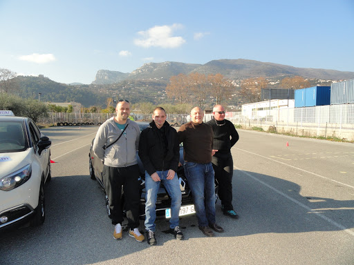 Auto Moto Ecole Cfm Des Bosquets à Nice, Alpes-Maritimes