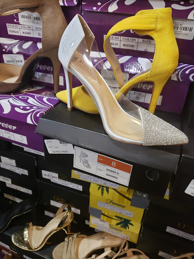 Shoe Store «Shoe Expo Inc», reviews and photos, 6827 Hwy 6 N, Houston, TX 77084, USA