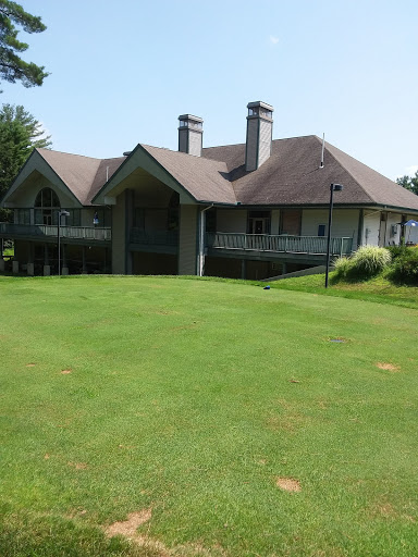 Public Golf Course «Country Club of the Poconos Municipal Golf Course», reviews and photos, 1445 Big Ridge Dr, East Stroudsburg, PA 18302, USA
