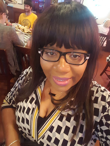 Shopping Mall «Acadian Village Shopping Center», reviews and photos, 3535 Perkins Rd, Baton Rouge, LA 70808, USA