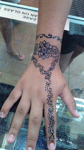 Tattoo Shop «Inkredible Tattoo», reviews and photos, 2301 Padre Blvd, South Padre Island, TX 78597, USA