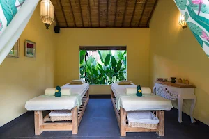 PinkCoco Gili Air Spa image