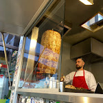 Photo n°1 de l'avis de Sevinç.z fait le 10/10/2021 à 14:40 sur le  Mustafa's Gemüse Kebap à Berlin