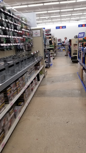 Hardware Store «Harbor Freight Tools», reviews and photos, 2 E 9 Mile Rd #6, Pensacola, FL 32534, USA