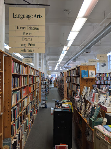 Book Store «Half Price Books», reviews and photos, 2036 Shattuck Ave, Berkeley, CA 94704, USA