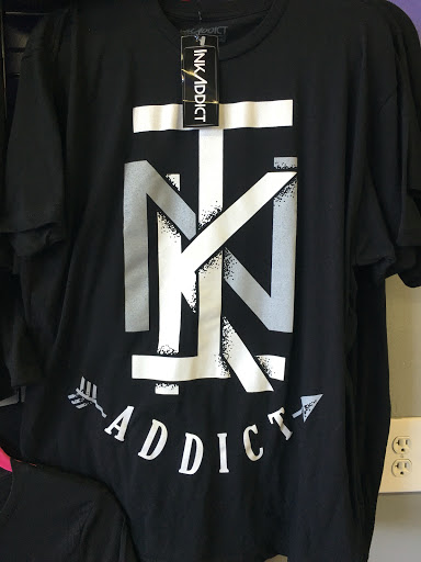 Tattoo Shop «Ink Pit Tattoo», reviews and photos, 5201 N Beach St #117, Fort Worth, TX 76137, USA