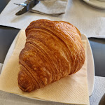 Photo n°6 de l'avis de sarvesh.g fait le 18/10/2022 à 14:01 sur le  The Square Cannigione à Cannigione