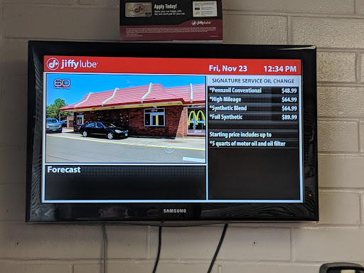 Oil Change Service «Jiffy Lube», reviews and photos, 229 E St, Marysville, CA 95901, USA