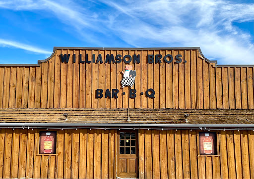 Williamson Brothers Bar-B-Q image 4