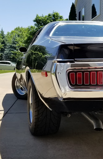 Tire Shop «Discount Tire Store - Elgin, IL», reviews and photos, 875 S Randall Rd, Elgin, IL 60123, USA