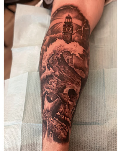 Tattoo Shop «The Wanderlust Tattoo», reviews and photos, 5915 Norwich Ave N, Oak Park Heights, MN 55082, USA