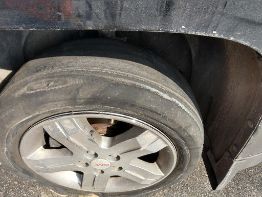 Tire Shop «Discount Tire Store - Norton Shores, MI», reviews and photos, 647 W Norton Ave, Norton Shores, MI 49441, USA