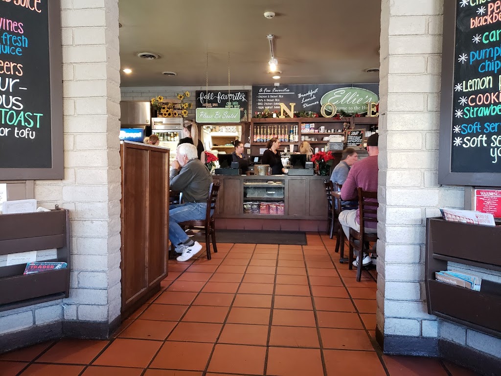 Ellie's Mutt Hut Ukiah, CA 95482 Menu, Reviews, Hours & Contact