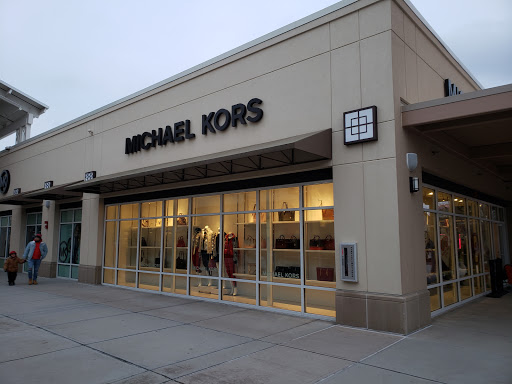 Fashion Accessories Store «Michael Kors», reviews and photos, 1650 Premium Outlet Blvd #1800, Aurora, IL 60502, USA